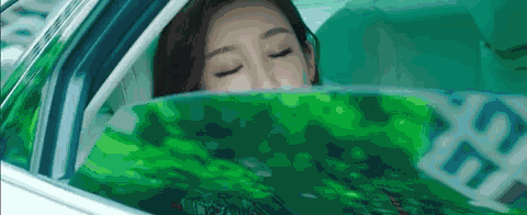 无人机表演的情感表达与观众共鸣_无人共鸣会增加孤独感_演唱共鸣