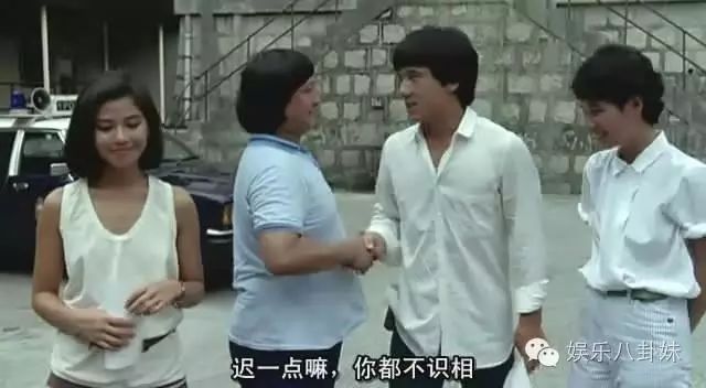 成龙在全球影迷心中的影响_成龙的影迷_成龙的影迷里有哪些名人